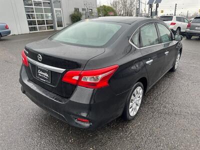 2019 Nissan Sentra S   - Photo 5 - Portland, OR 97211