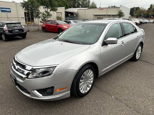 2011 Ford Fusion Hybrid  