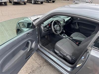 2014 Volkswagen Beetle-Classic 1.8T Entry PZEV   - Photo 9 - Portland, OR 97211