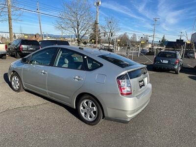 2004 Toyota Prius - Photo 3 - Portland, OR 97211