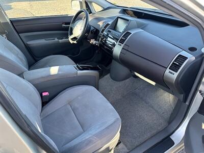 2004 Toyota Prius - Photo 12 - Portland, OR 97211