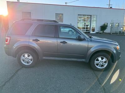 2011 Ford Escape XLT   - Photo 6 - Portland, OR 97211