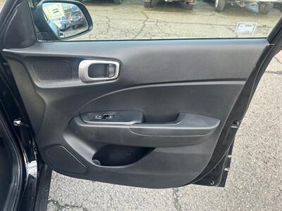 2021 Hyundai VENUE SE   - Photo 13 - Portland, OR 97211