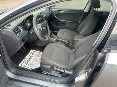 2013 Volkswagen Jetta   - Photo 9 - Portland, OR 97211