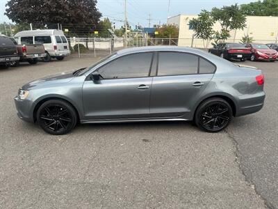 2013 Volkswagen Jetta   - Photo 2 - Portland, OR 97211
