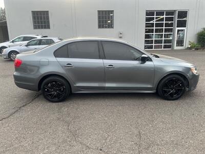2013 Volkswagen Jetta   - Photo 6 - Portland, OR 97211