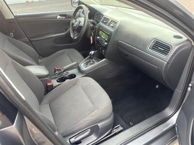 2013 Volkswagen Jetta   - Photo 12 - Portland, OR 97211