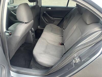 2013 Volkswagen Jetta   - Photo 11 - Portland, OR 97211