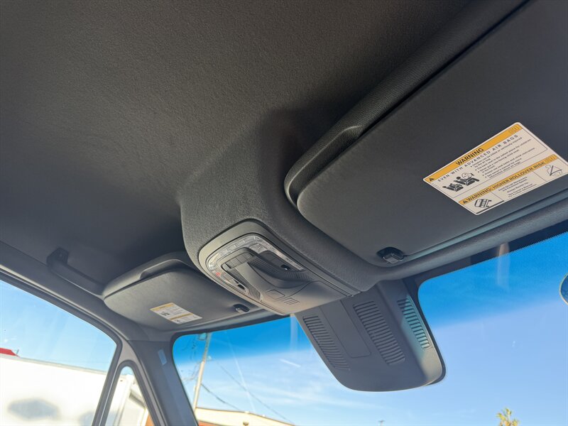 2023 Mercedes-Benz Sprinter 3500XD Utility Body - Photo 19 - Phoenix, AZ 85034