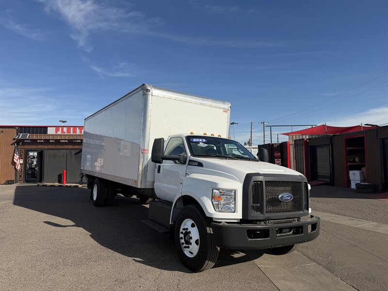 2023 Ford F-650 Super Duty Box Truck  