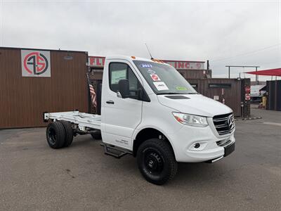 2023 Mercedes-Benz Sprinter 3500XD - AWD Cab Chassis   - Photo 4 - Phoenix, AZ 85034