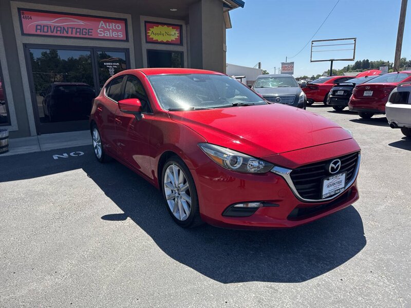 2017 Mazda Mazda3 Touring 4dr Hatchback 6A  