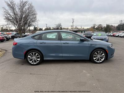 2015 Chrysler 200 S   - Photo 8 - Garden City, ID 83714