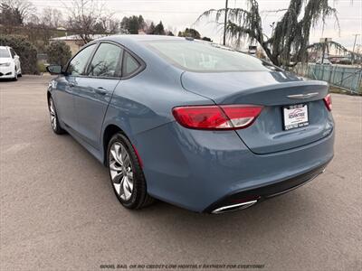 2015 Chrysler 200 S   - Photo 5 - Garden City, ID 83714