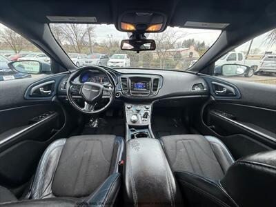 2015 Chrysler 200 S   - Photo 10 - Garden City, ID 83714