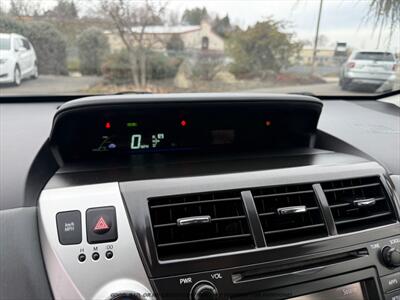 2012 Toyota Prius v Five - Photo 25 - Garden City, ID 83714