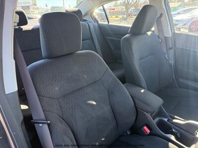 2013 Honda Civic LX   - Photo 18 - Garden City, ID 83714