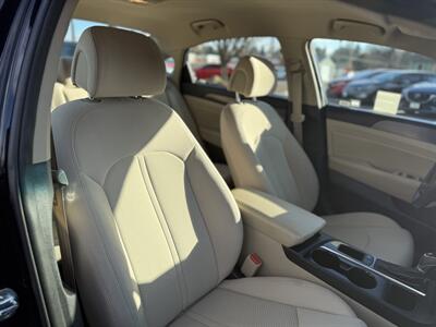 2017 Hyundai SONATA Sport   - Photo 19 - Garden City, ID 83714