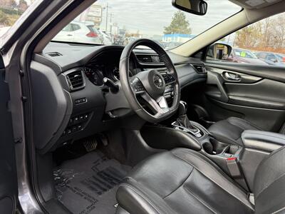 2019 Nissan Rogue SL   - Photo 11 - Garden City, ID 83714