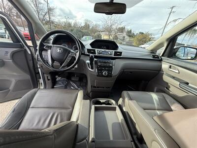 2013 Honda Odyssey Touring   - Photo 8 - Garden City, ID 83714