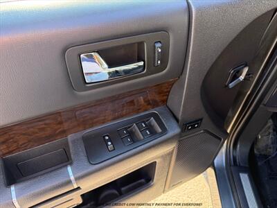 2019 Ford Flex Limited - Photo 25 - Garden City, ID 83714