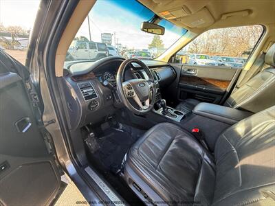 2019 Ford Flex Limited - Photo 14 - Garden City, ID 83714