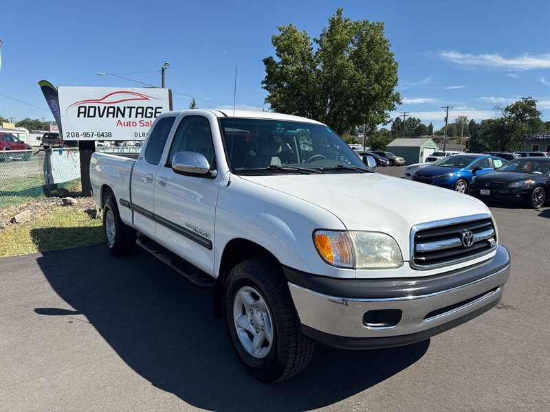 2000 Toyota Tundra SR5 4dr V8 Extended Cab SB  
