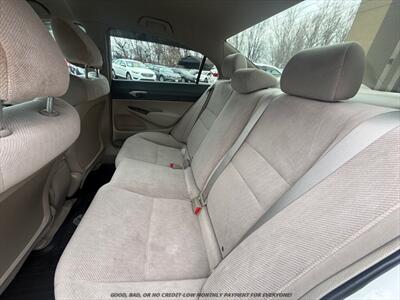 2011 Honda Civic GX   - Photo 15 - Garden City, ID 83714