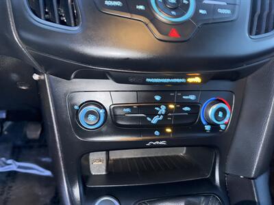 2017 Ford Focus S   - Photo 27 - Garden City, ID 83714