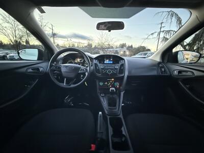 2017 Ford Focus S   - Photo 9 - Garden City, ID 83714