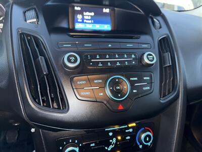 2017 Ford Focus S   - Photo 26 - Garden City, ID 83714