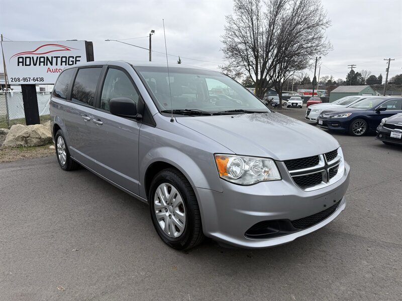 2018 Dodge Grand Caravan SE  