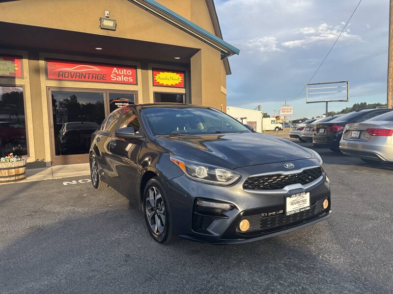 2019 Kia Forte LXS 4dr Sedan  