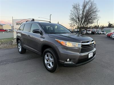 2015 Toyota Highlander Limited Platinum   - Photo 1 - Garden City, ID 83714