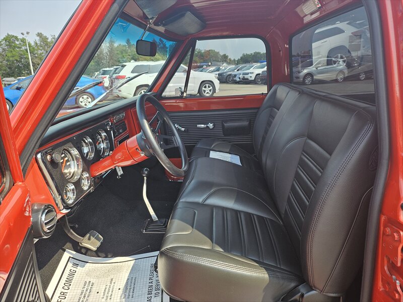 1968 GMC C15 - Photo 9 - Brainerd, MN 56401