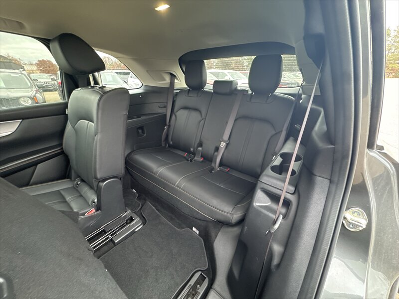 2024 Mazda CX-90 3.3 Turbo Preferred Plus - Photo 9 - Brainerd, MN 56401