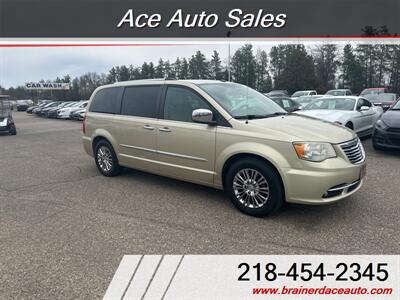 2011 Chrysler Town & Country Limited   - Photo 2 - Brainerd, MN 56401
