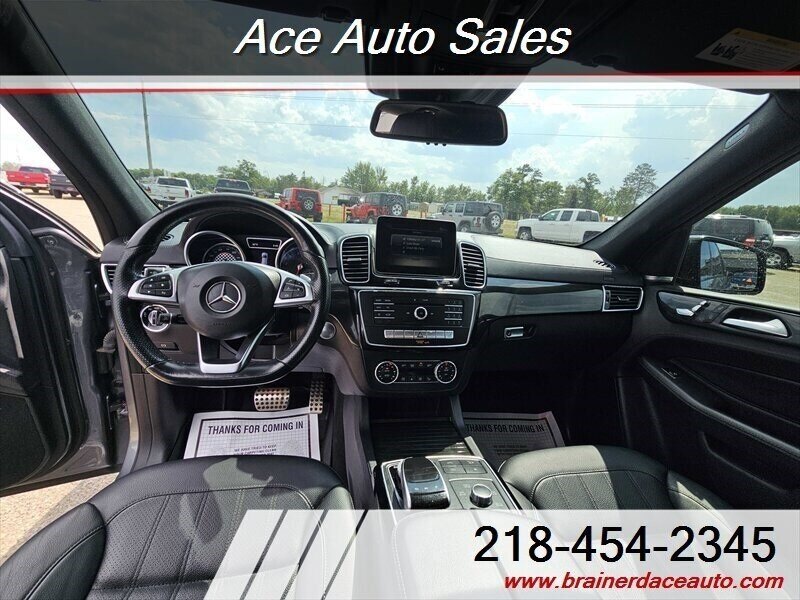 2017 Mercedes-Benz GLE 43 AMG® 4MATIC® - Photo 6 - Brainerd, MN 56401