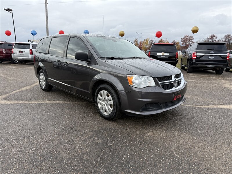 2019 Dodge Grand Caravan SE  