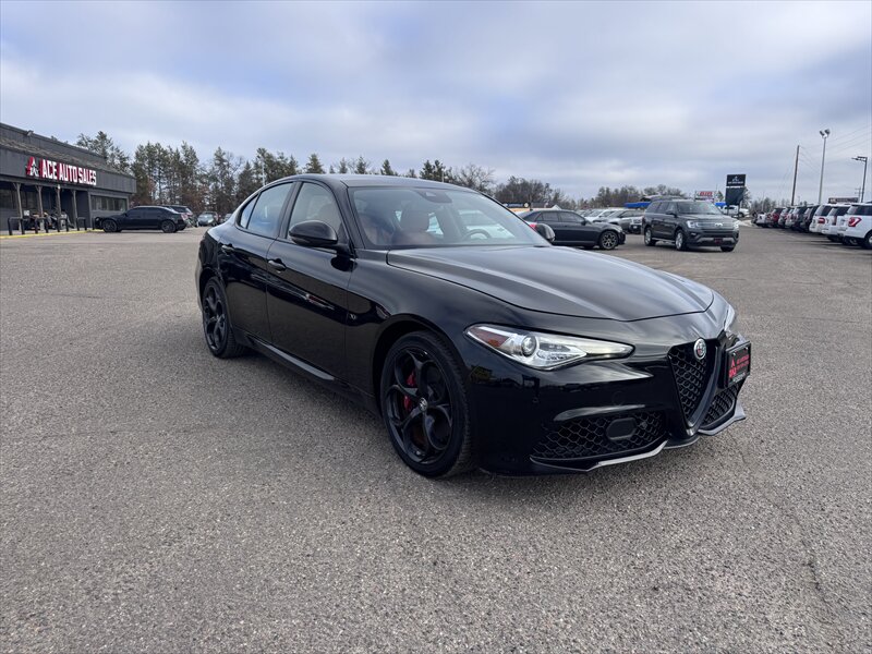 2021 Alfa Romeo Giulia Ti - Photo 2 - Brainerd, MN 56401