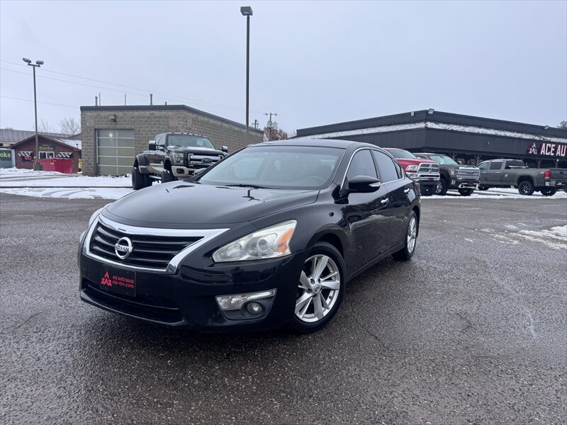 2015 Nissan Altima 2.5   - Photo 1 - Brainerd, MN 56401