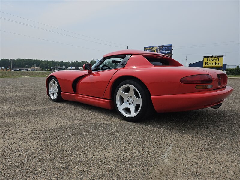 2000 Dodge Viper RT/10 - Photo 4 - Brainerd, MN 56401