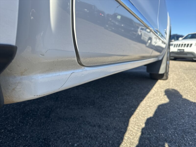 2018 GMC Sierra 1500 SLT - Photo 7 - Brainerd, MN 56401