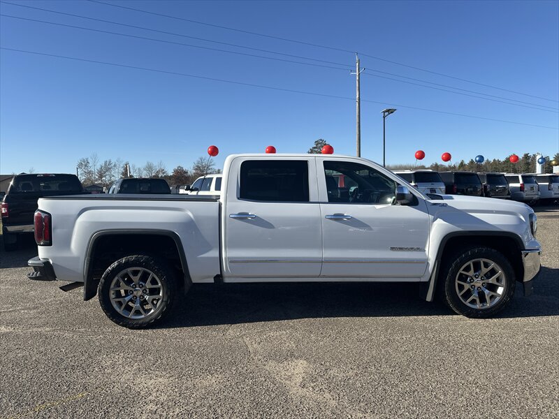 2018 GMC Sierra 1500 SLT - Photo 6 - Brainerd, MN 56401