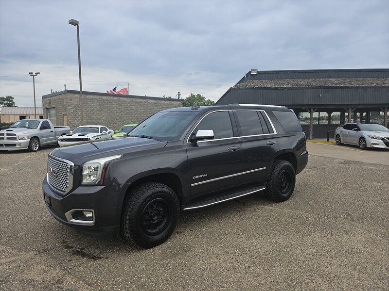 2017 GMC Yukon Denali  