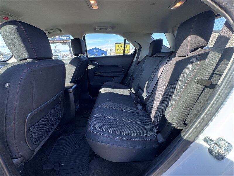 2017 Chevrolet Equinox LS - Photo 15 - Brainerd, MN 56401