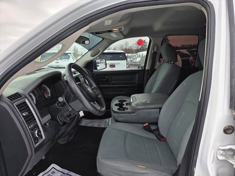 2017 RAM 1500 Tradesman - Photo 5 - Brainerd, MN 56401