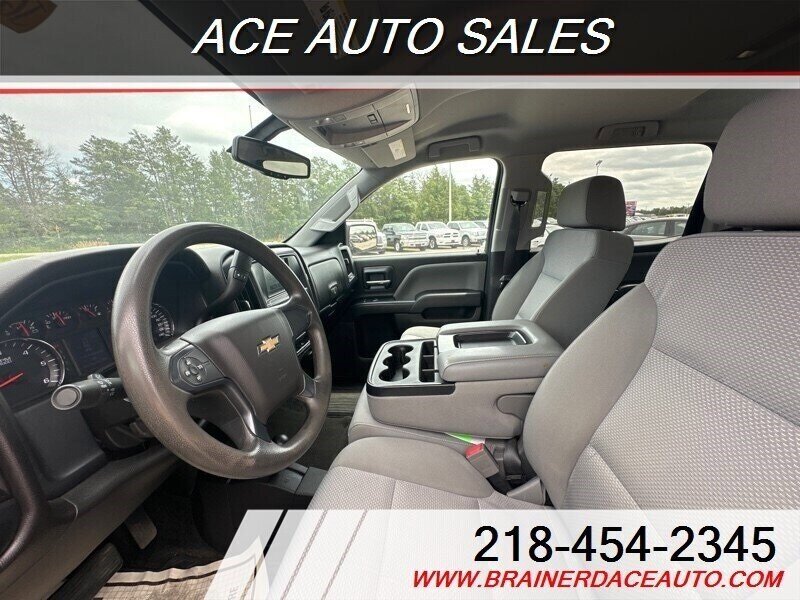 2018 Chevrolet Silverado 1500 Custom - Photo 5 - Brainerd, MN 56401