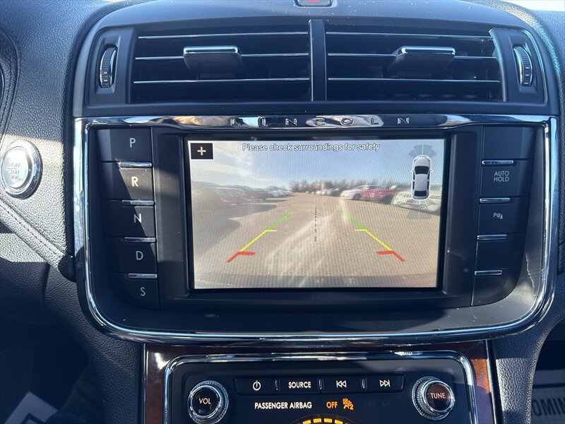 2017 Lincoln Continental Premiere - Photo 11 - Brainerd, MN 56401