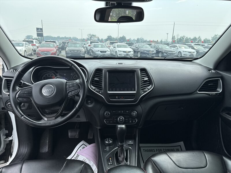 2019 Jeep Cherokee Trailhawk - Photo 8 - Brainerd, MN 56401